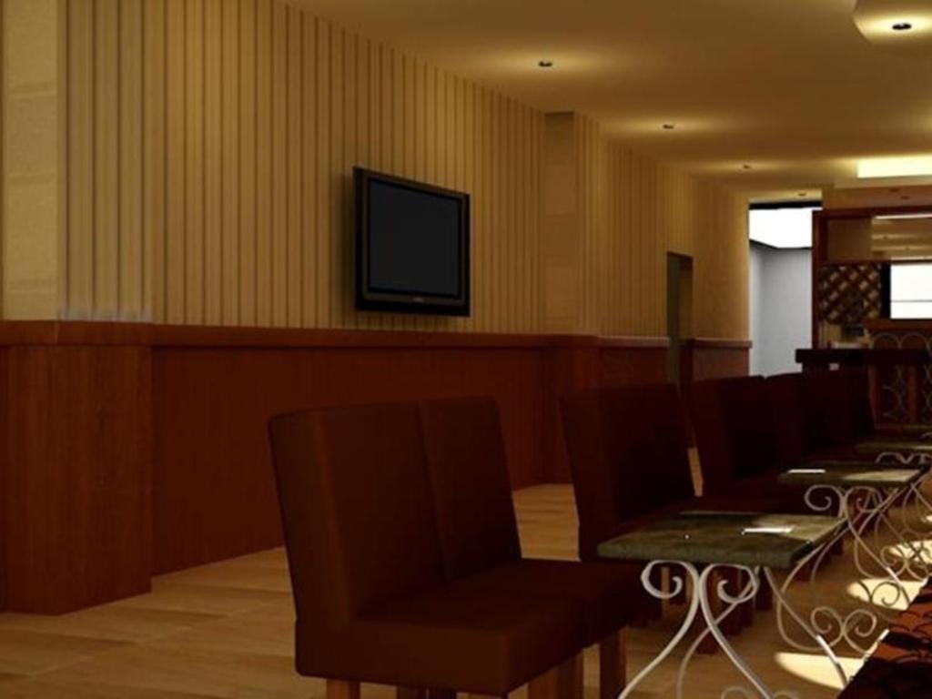 California Hotel ジャカルタ エクステリア 写真