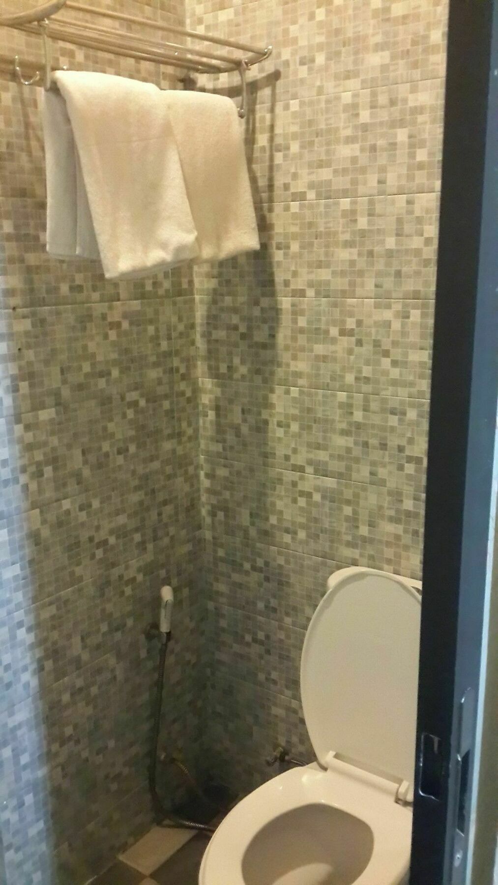 California Hotel ジャカルタ エクステリア 写真